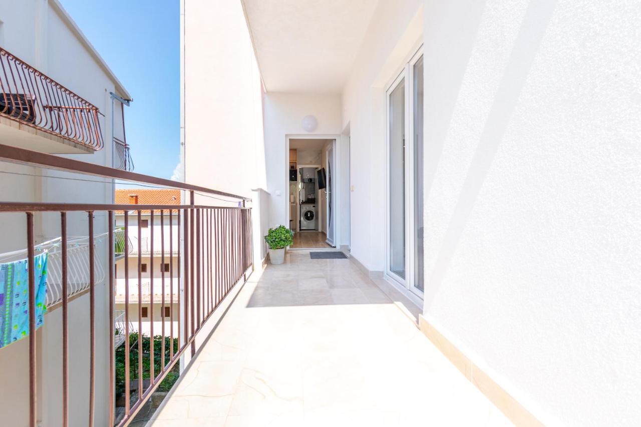 Apartmani Zora Makarska Extérieur photo
