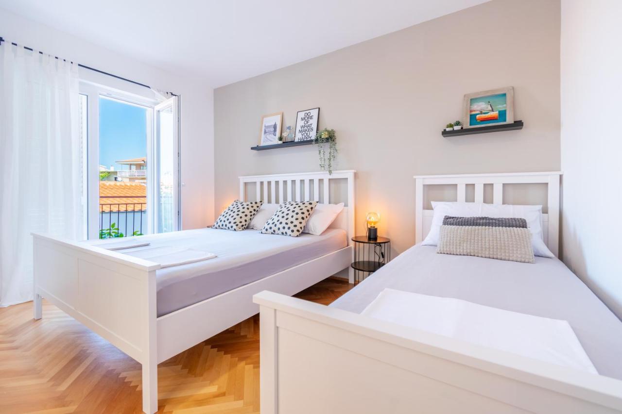 Apartmani Zora Makarska Extérieur photo