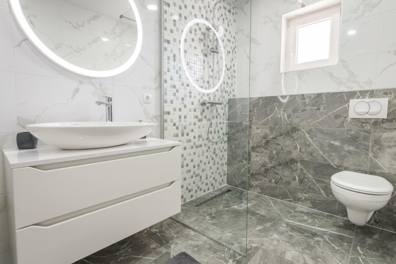 Apartmani Zora Makarska Extérieur photo