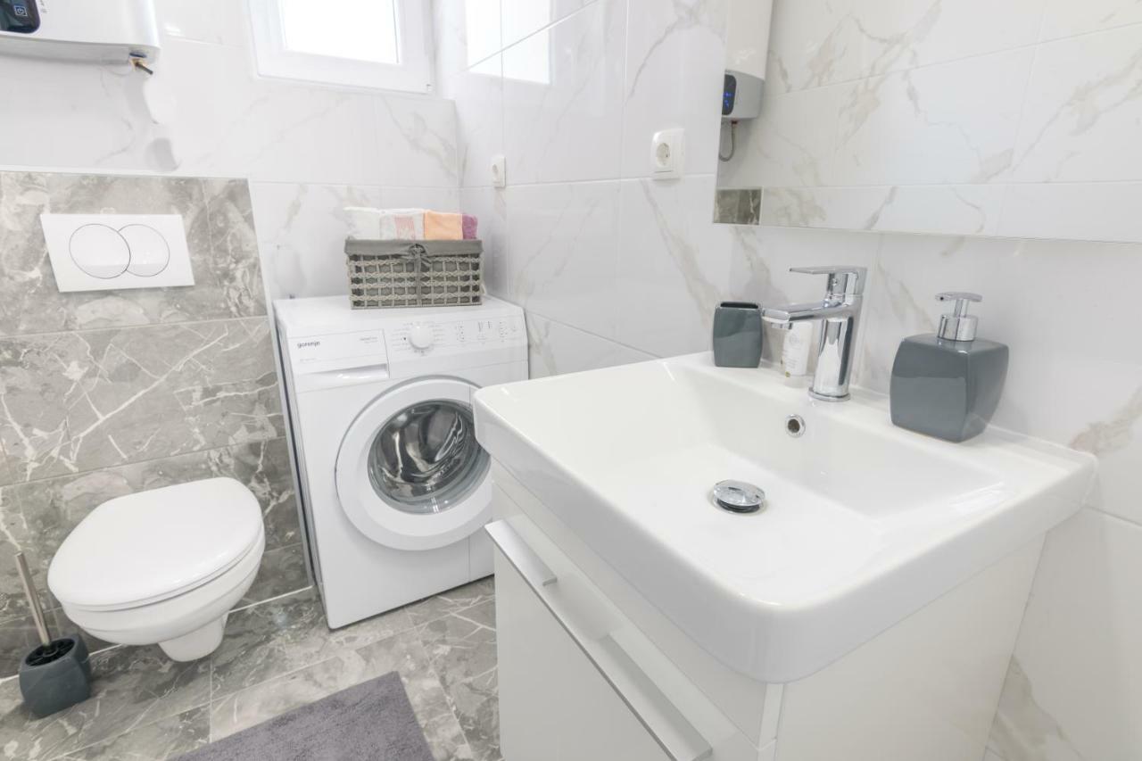 Apartmani Zora Makarska Extérieur photo