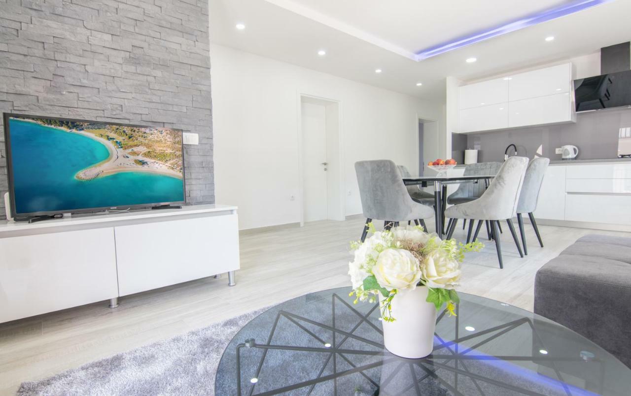 Apartmani Zora Makarska Extérieur photo
