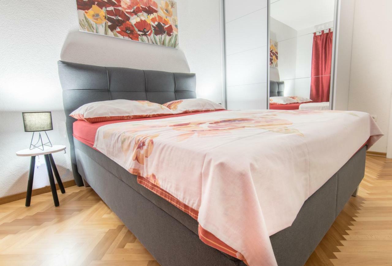 Apartmani Zora Makarska Extérieur photo